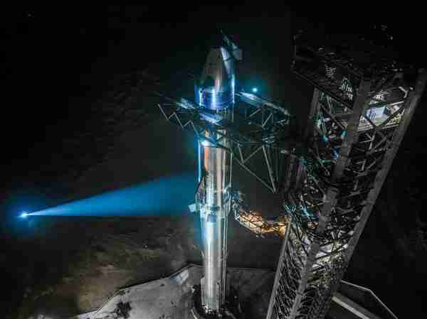 spacex 计划重复使用星舰超重型助推器 即将开启测试 