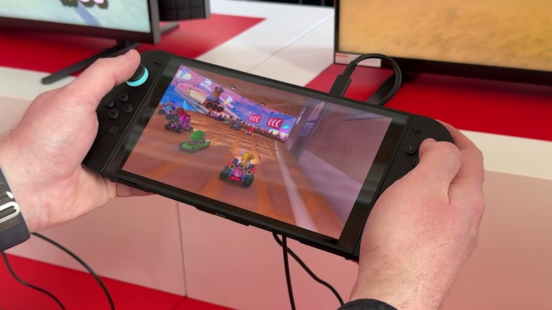 《赛博朋克2077》switch 2版试玩:30帧、画面还行