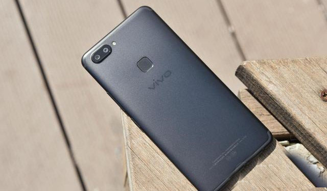vivo x20和荣耀v9哪个值得买？华为荣耀v9与vivo x20区别对比详细评测